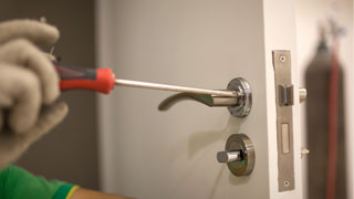 Commercial Locksmith at 90712 Lakewood, California